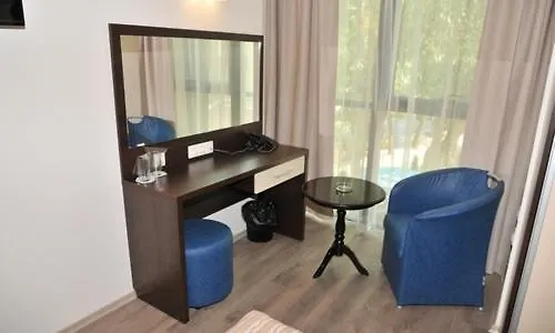 Hotel Burgas Free University 0*,  Bulgária