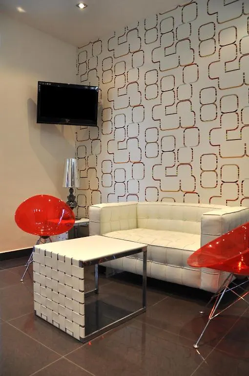 Hotel Burgas Free University 0*,